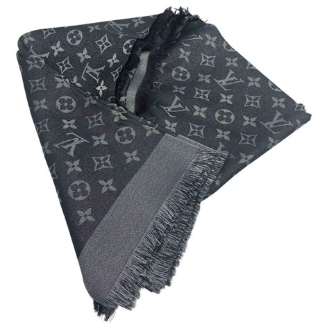 louis vuitton men's scarf|louis vuitton scarf men's cheap.